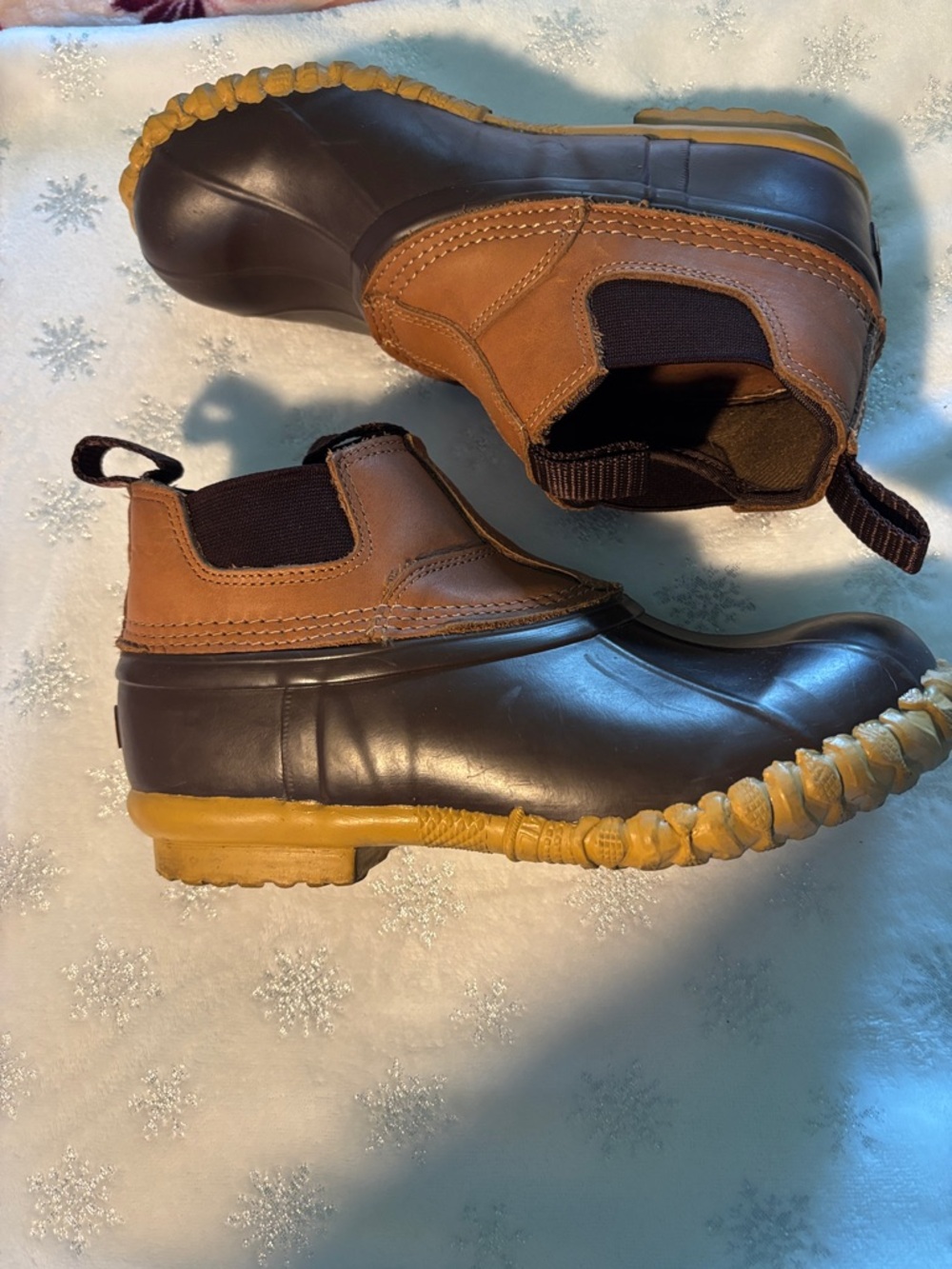 Cabela's Brown and Dark Brown Women's Winter Rain Boots